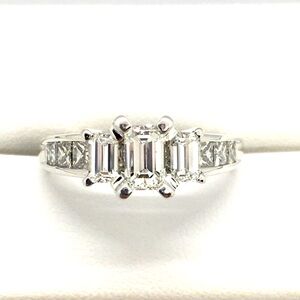 14k Emerald Cut Diamond Ring Past Present Future sz 5.5 ESTATE